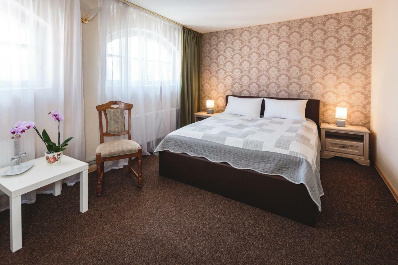 Karle Hotel Vitrupe Eksteriør bilde